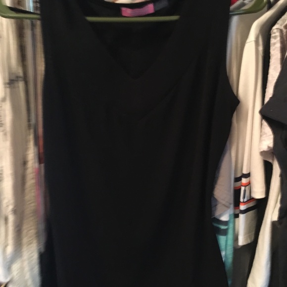 Tops - Picture 2 of 8